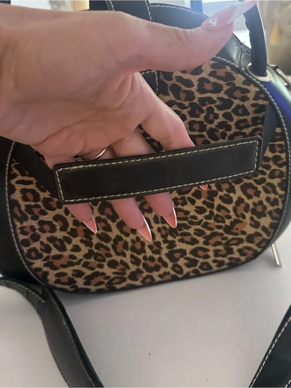 Vintage Leopard Cheetah Print Canvas Train Case Travel Bag with Luggage Sleeve